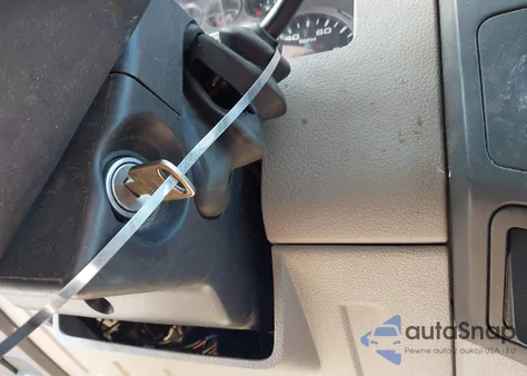 2009 Ford F-350 Chassis z USA, uszkodzony, nr VIN 1FDWF37569EA98068